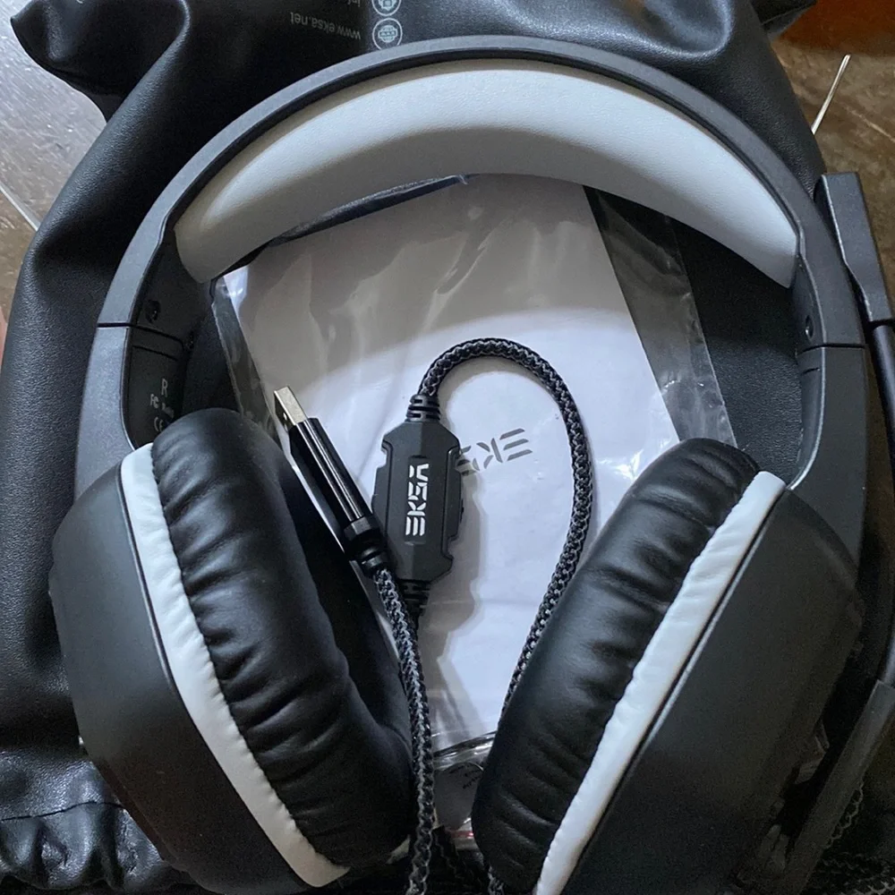 EKSA E1000 USB gaming headset for PC